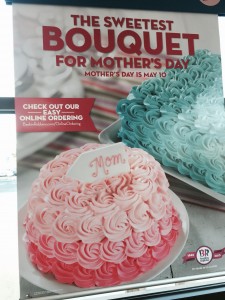 #BaskinRobbins #MothersDay #IceCream #PinkSpoon #ad