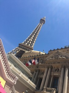 #Travel #TravelVegas #LasVegas #FrankAndShannon
