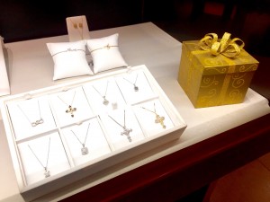#DonRobertoCo #Jewelry #Fashion #BlackFriday #Holidays #ad