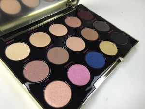 #UrbanDecay #GwenStefani #Makeup #Beauty #BBloggers