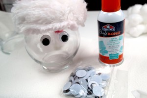 #Santa #Holidays #DIY #Crafts #HolidayFun #Hershey #Candy