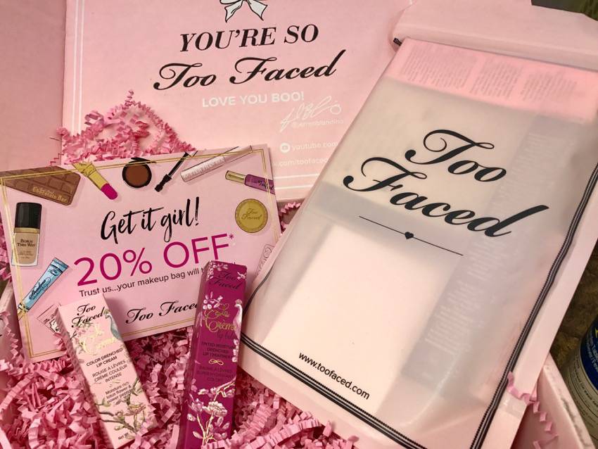 Too Faced Mystery Bag #TooFaced #makeup #beauty #holidays