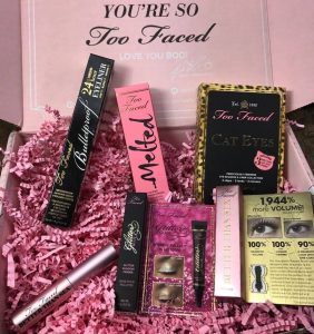 Too Faced Mystery Bag #TooFaced #makeup #beauty #holidays
