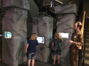 #GreatWolfLodge #travel #familytravel #waterpark #blogger #ad