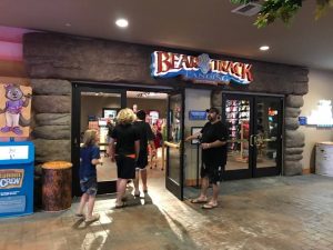 #GreatWolfLodge #travel #familytravel #waterpark #blogger #ad
