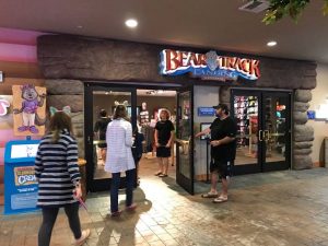 #GreatWolfLodge #travel #familytravel #waterpark #blogger #ad