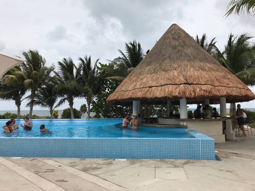 #Travel #Blogger #Mexico #Cancun #LiveThePalaceLife #MoonPalace #PalaceResorts #ad