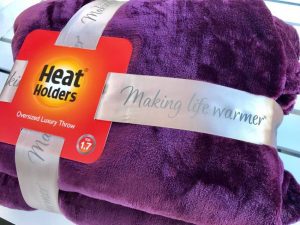 #HeatHolders #holiday #warmth #home #blogger #makinglifewarmer #ad