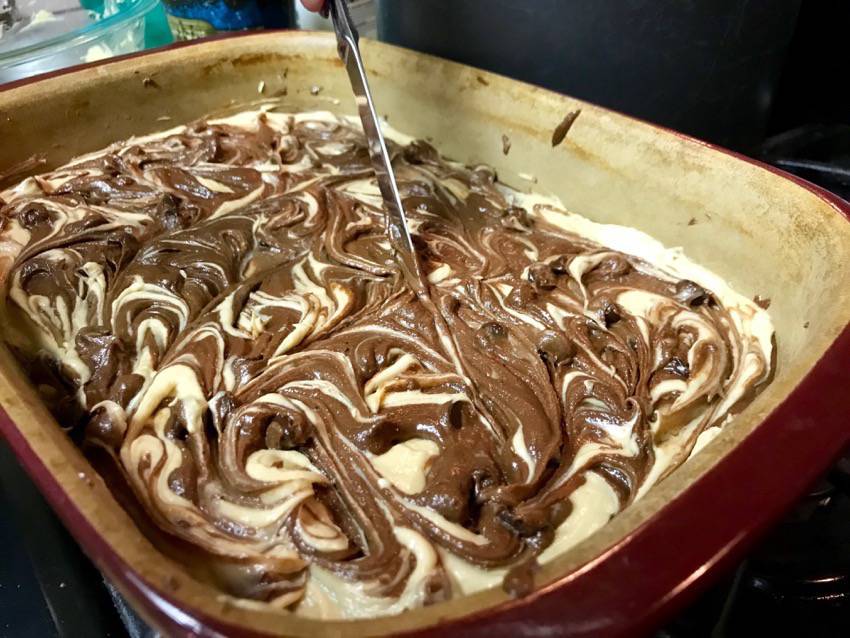 Peanut Butter Bars #WhenWeBake #CountryCrock #food #foodie #chocolate #holidays #ad