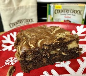 Peanut Butter Bars #WhenWeBake #CountryCrock #food #foodie #chocolate #holidays #ad