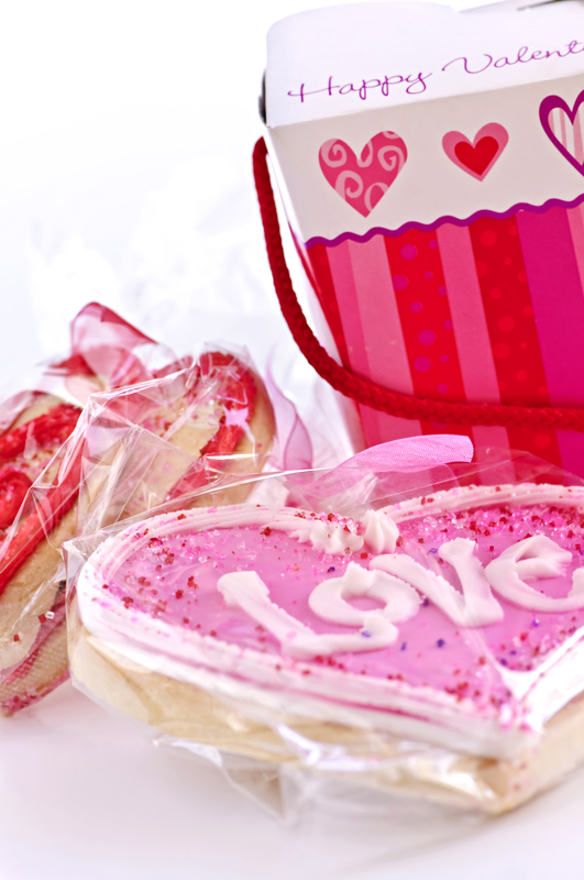 Valentine's Day gift #ValentinesDay #cookies #candy #gifts #ad
