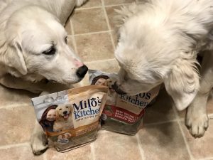 Milo's Kitchen Dog Treats #MilosKitchen #dogs #ad