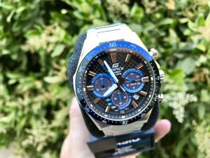 Casio Edifice Watch #casio #watch #gifts #holidaygiftguide #casio #ad