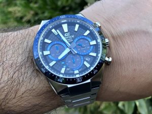 Casio Edifice Watch #casio #watch #gifts #holidaygiftguide #casio #ad