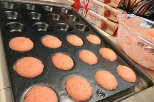 Voortman Strawberry Wafer Birthday Candle Cupcakes #Voortman #strawberry #cupcakes #baking #blogger #blog #food #foodie #recipe #ad