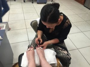 Mom Confidence #SavingStyleAtWM #beauty #motherhood #confidence #degreewomen #ad