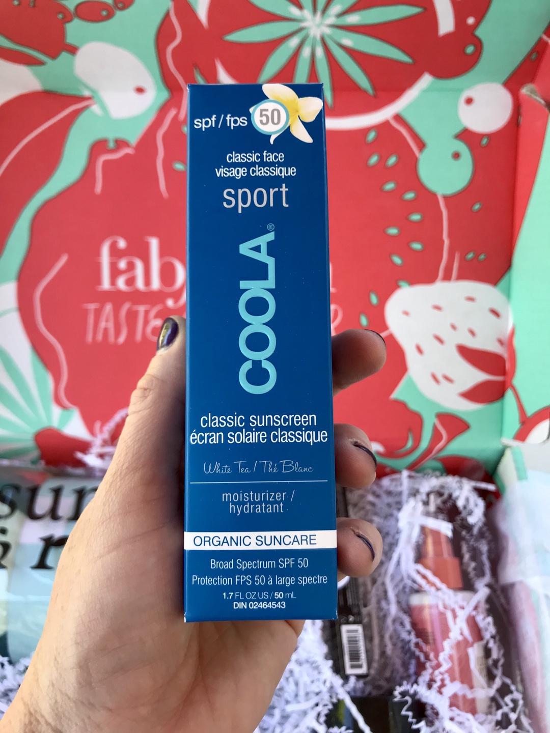 FabFitFun Summer Subscription Box #FabFitFun #subscriptionbox #makeup #beauty #blogger #momlife