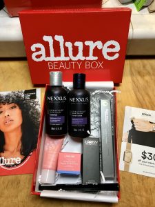 Allure Beauty Box August 2018 #allure #allurebeautybox #beautybox #beauty #makeup