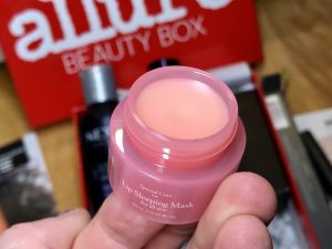 Allure Beauty Box August 2018 #allure #allurebeautybox #beautybox #beauty #makeup
