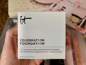IT Cosmetics IT's Your Top 5 Superstars & More! Holiday Collection #ITCosmetics #holiday #makeup #blogger #ITsyourTSV #ad