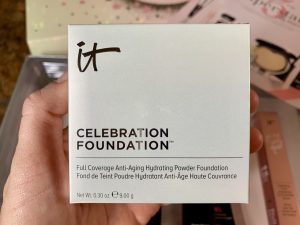 IT Cosmetics IT's Your Top 5 Superstars & More! Holiday Collection #ITCosmetics #holiday #makeup #blogger #ITsyourTSV #ad