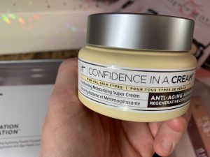 IT Cosmetics IT's Your Top 5 Superstars & More! Holiday Collection #ITCosmetics #holiday #makeup #blogger #ITsyourTSV #ad