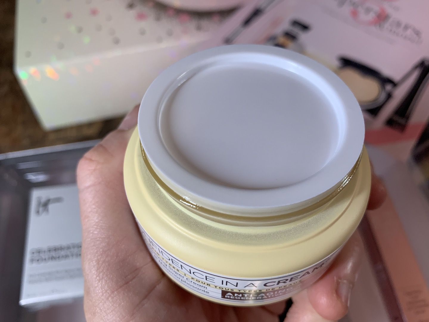 IT Cosmetics IT's Your Top 5 Superstars & More! Holiday Collection #ITCosmetics #holiday #makeup #blogger #ITsyourTSV #ad