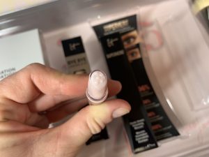 IT Cosmetics IT's Your Top 5 Superstars & More! Holiday Collection #ITCosmetics #holiday #makeup #blogger #ITsyourTSV #ad