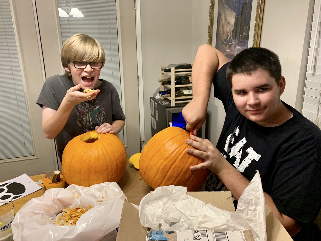 Happy Halloween 2018 #Halloween #family #familyfun #holiday