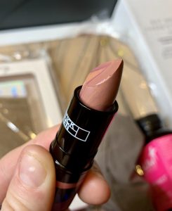 PopSugar Fall Subscription Box #Popsugar #beauty #makeup #subscriptionbox #fashion