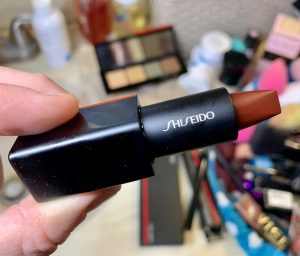 Shiseido Holiday Makeup #shiseido #makeup #beauty #holidaygiftguide #ad