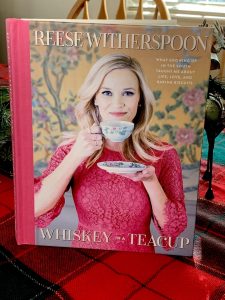 PopSugar Winter Subscription Box #Popsugar #beauty #makeup #subscriptionbox #fashion