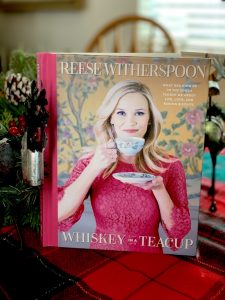 PopSugar Winter Subscription Box #Popsugar #beauty #makeup #subscriptionbox #fashion