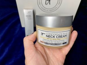 IT Cosmetics' New Year, Your Most Beautiful Skin! Collection #ITCosmetics #makeup #beauty #beautyblogger #blogger #ITsyourTSV #ad