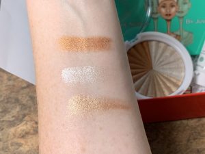 Allure Beauty Box December 2018 #Allure #AllureBeautyBox #beauty #makeup #subscriptionbox #beautyblogger