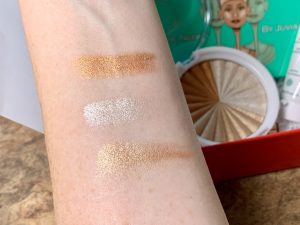 Allure Beauty Box December 2018 #Allure #AllureBeautyBox #beauty #makeup #subscriptionbox #beautyblogger