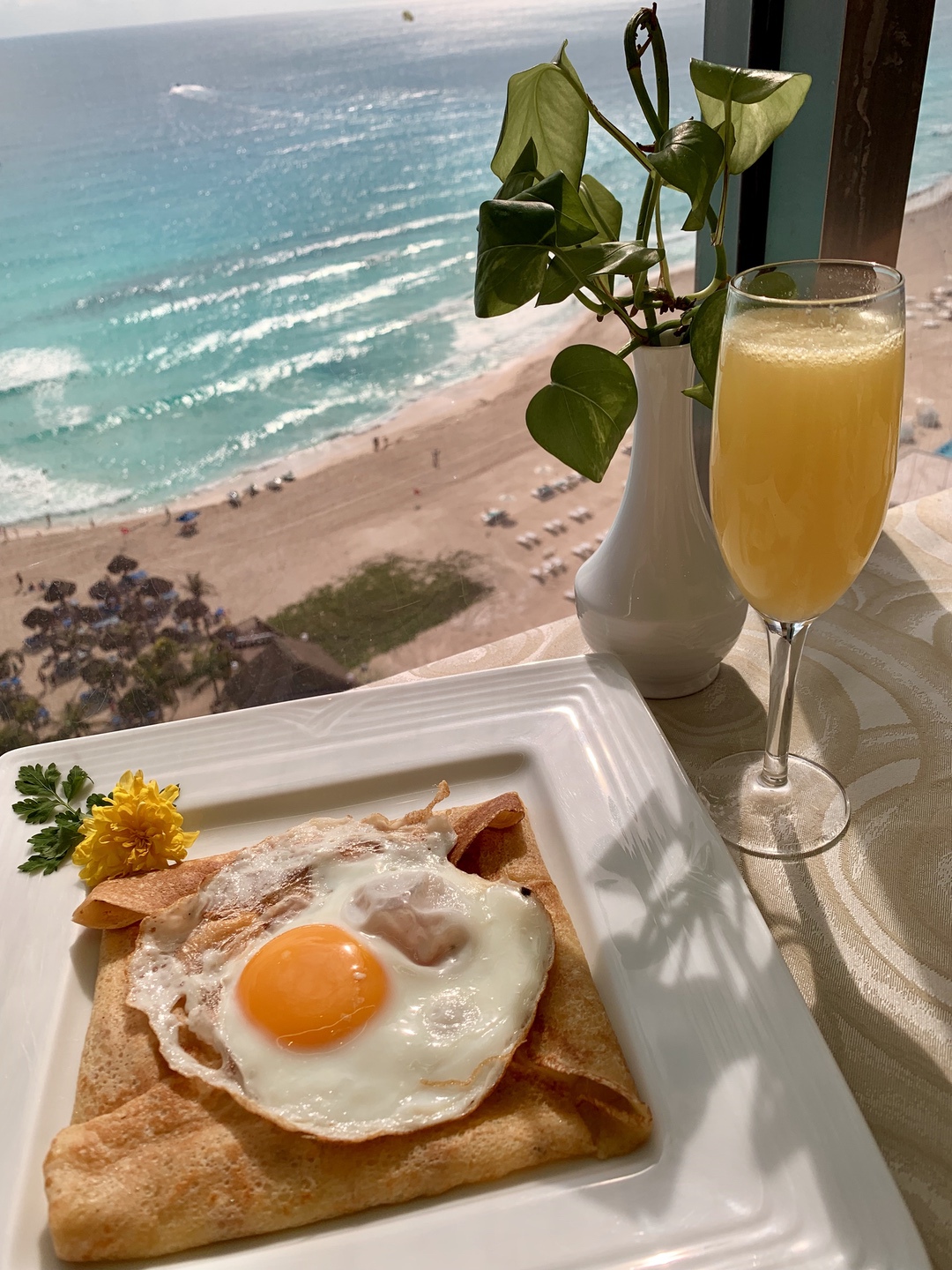 Paris Crepes at Seadust Cancun Family Resort