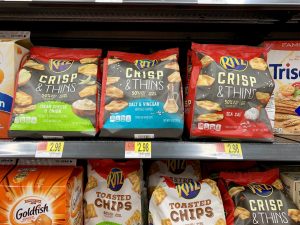 4 Ingredient Artichoke Dip with RITZ Crisp & Thins #RITZBlitz #IC #food #foodie #superbowl #recipe #ad