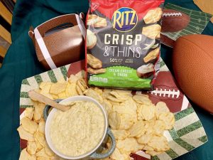 4 Ingredient Artichoke Dip with RITZ Crisp & Thins #RITZBlitz #IC #food #foodie #superbowl #recipe #ad