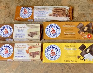Voorman Bakery Easy Ice Cream Sandwiches #Voortman #VoortmanBakery #cookies #icecream #treat #valentinesday #food #foodie #ad