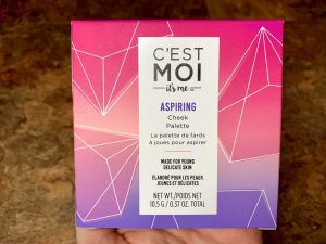 C'est Moi Beauty #CestMoi #CestMoiBeauty #beauty #makeup #ontheblog #giveaway #ad