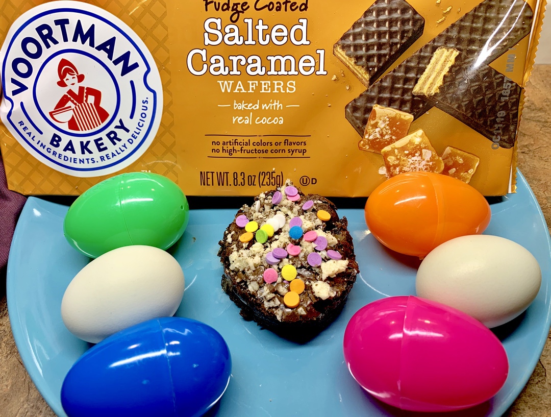 Voortman Bakery Fudge Coated Salted Caramel Wafers