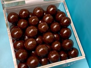 Chocolate candy balls