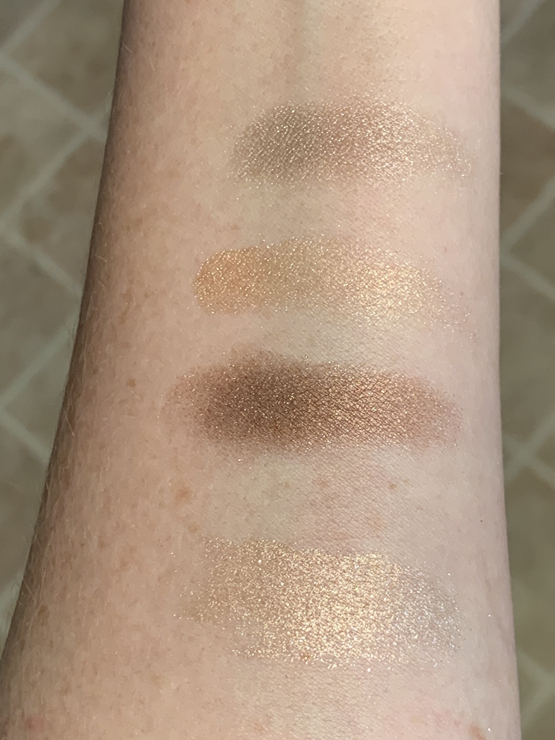 eye shadow pigment swatch
