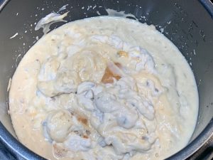 Instant Pot Garlic Chicken with Gravy and Rice