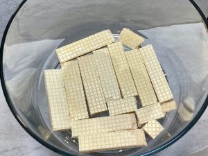 Voortman Summer Berry Wafers in trifle dish