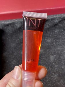 BoxyCharm INT Cosmetics Lip Oil