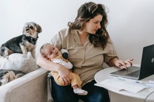 parents on computer