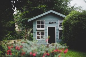 how to turn a garage into a playroom