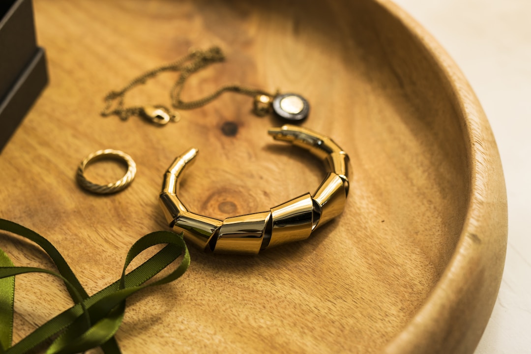 Choosing the Right Accessory for Your Outfit